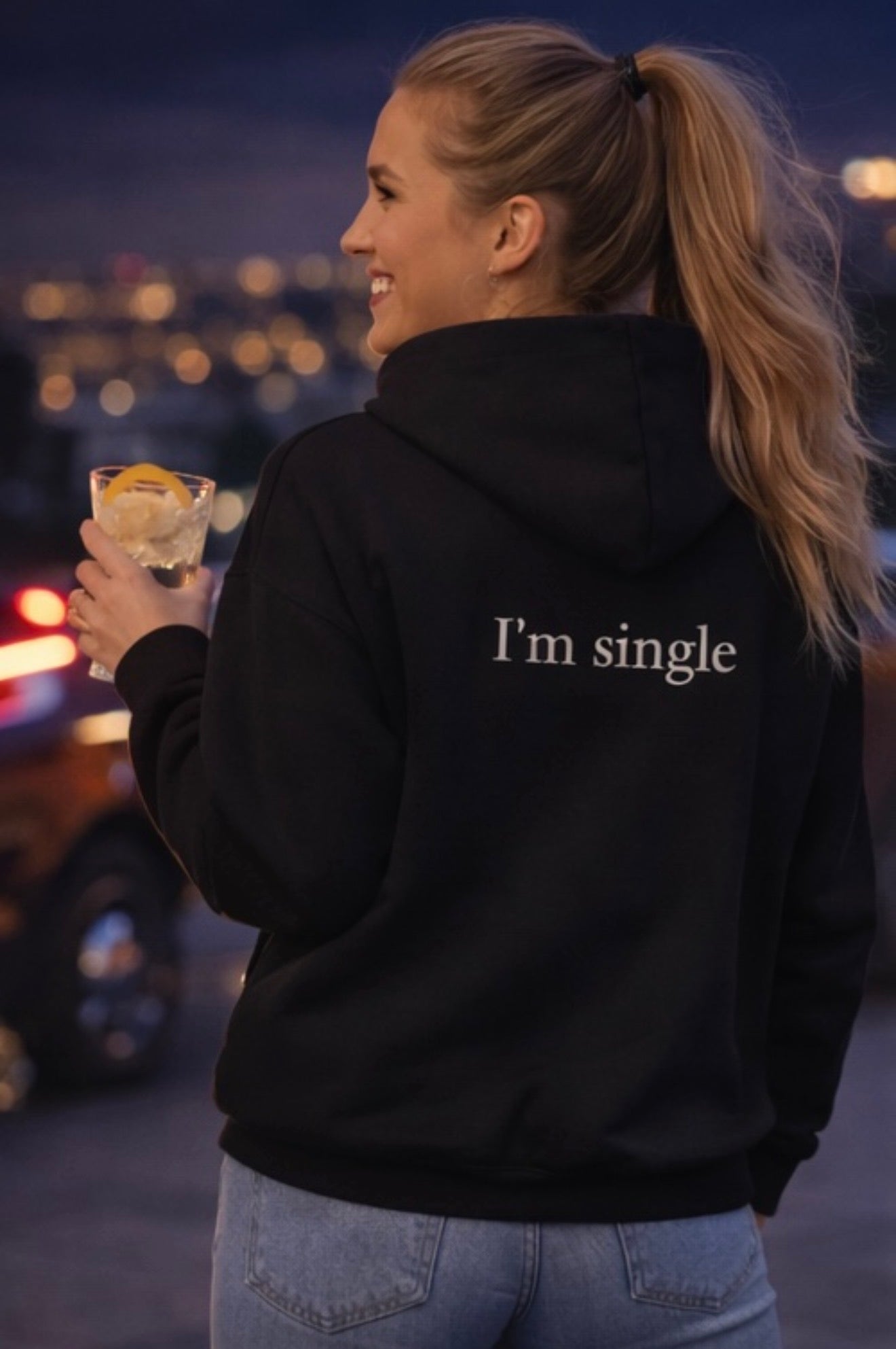 I’m Single Hoodie Black Minimalist White Print